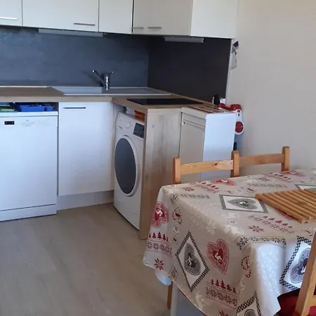 아파트 4 Pers. Avec Mezzanine, Parking & Balcon, - Fr-1-733-111